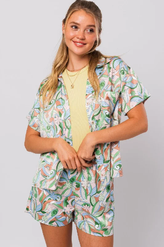 Ivory-Sage Short Sleeve Button Down Top