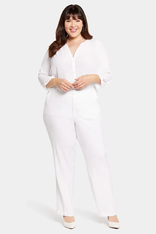 Marilyn Straight Pants In Plus Size - Optic White