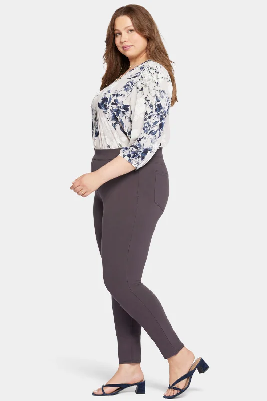 Modern Legging Pants In Plus Size - Cordovan