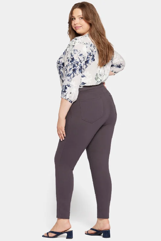 Modern Legging Pants In Plus Size - Cordovan