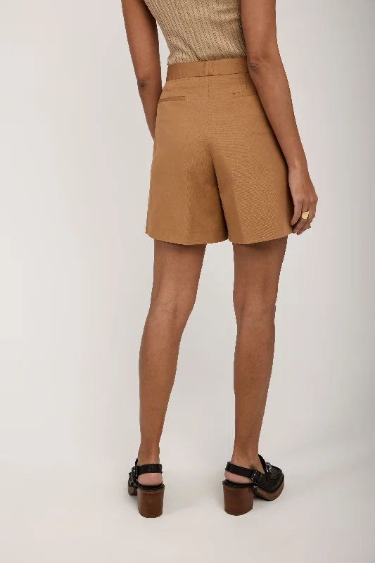 Cotton Bermuda Short in Desert